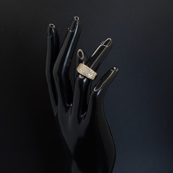 Bague pavée joaillerie Cannes