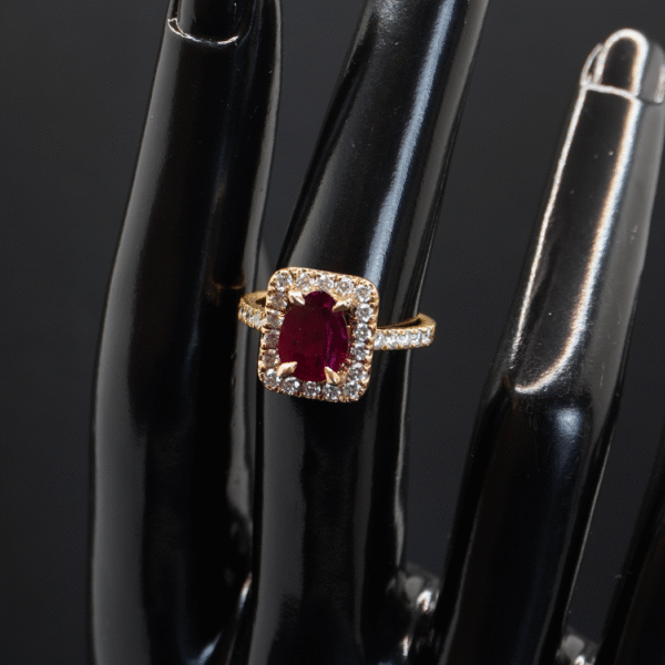 Bague Rubis Diamants joaillerie Cannes