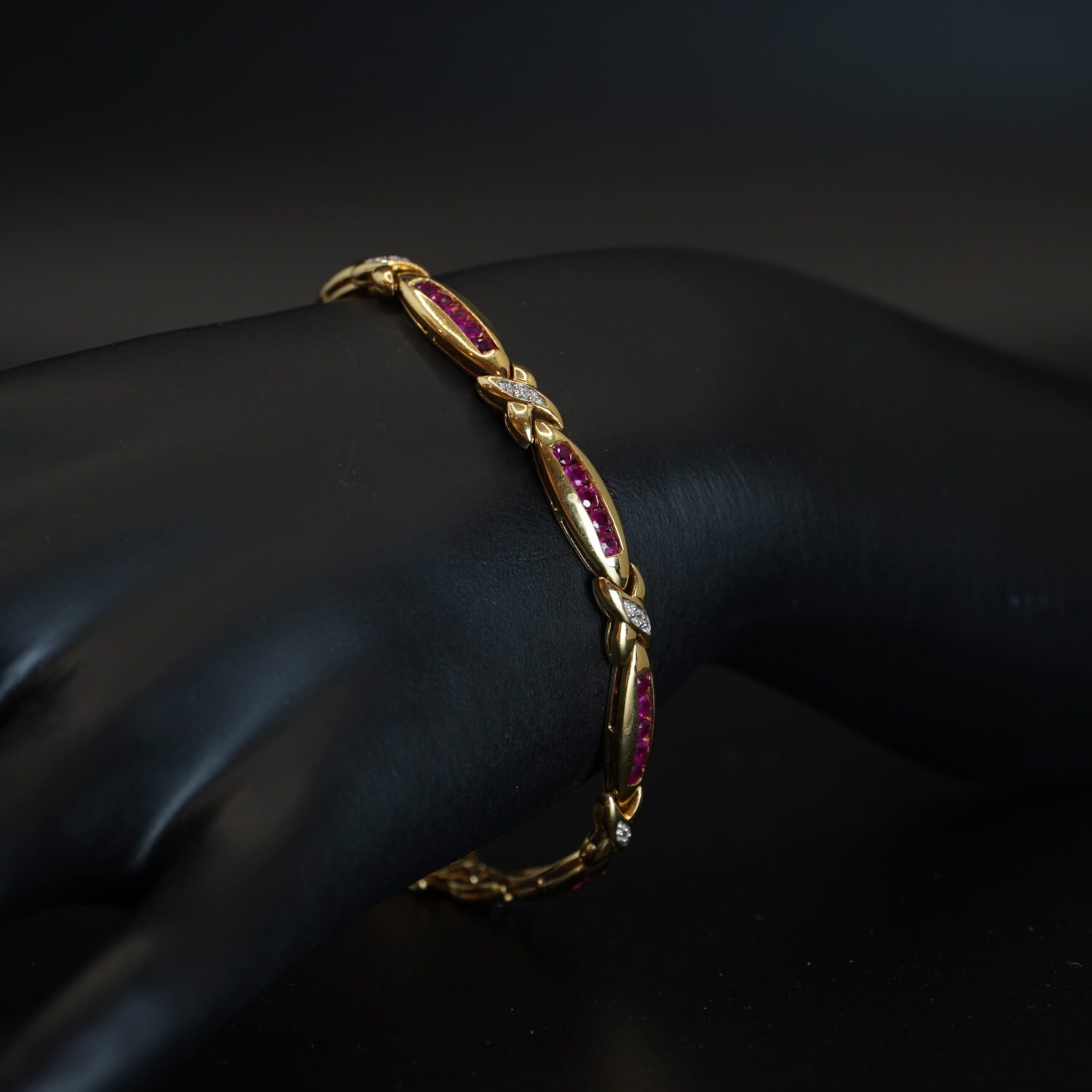 Bracelet Or Jaune Rubis et Diamants