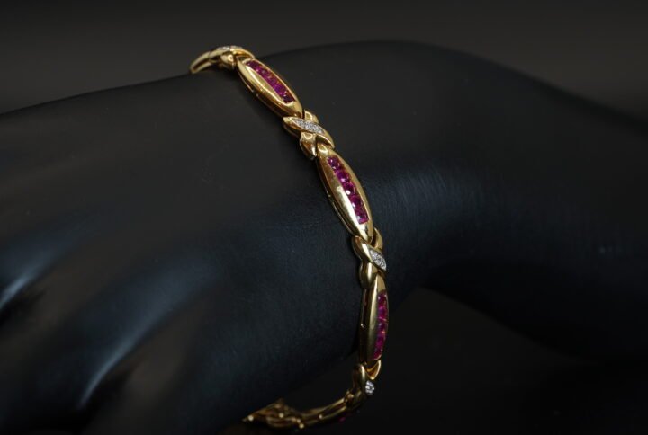 Bracelet Or Jaune Rubis et Diamants joaillerie Cannes
