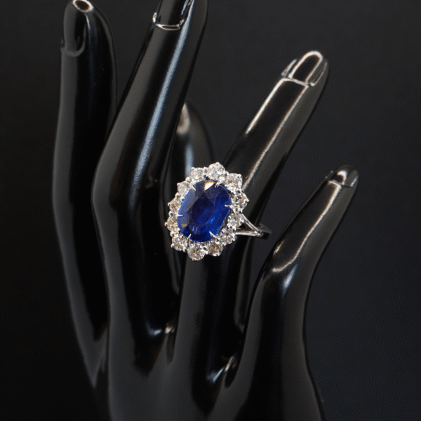 Bague Saphir joaillerie Cannes