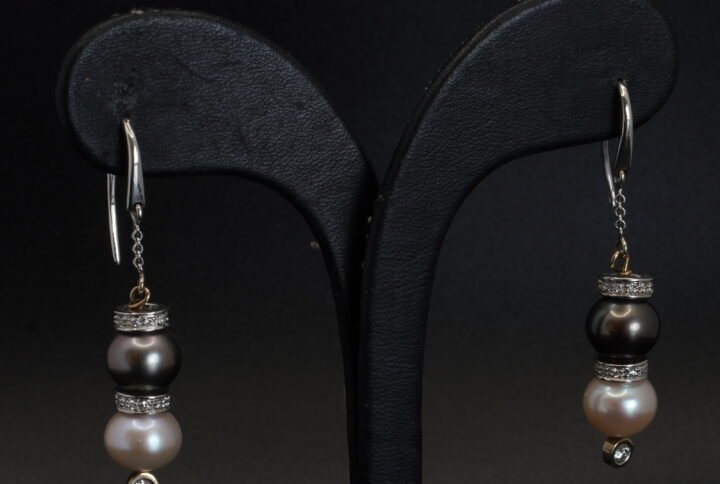 Boucles d’oreilles Perles Bicolores et Diamants joaillerie Cannes