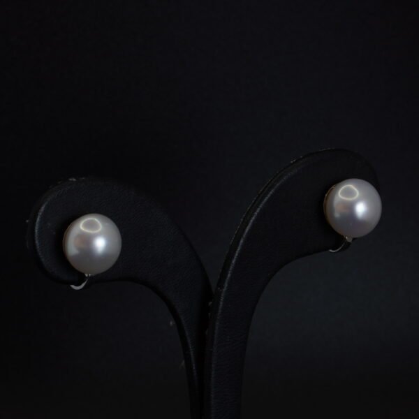 Boucles d’oreilles Perles Blanches joaillerie Cannes