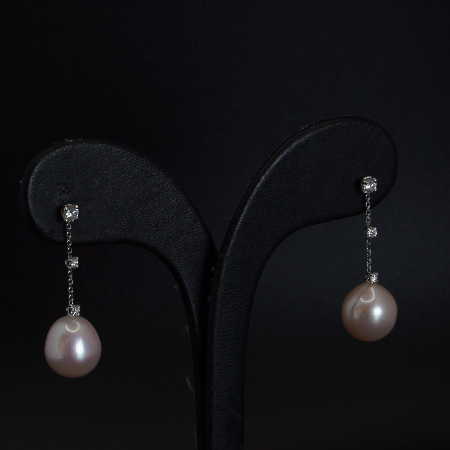 Pendants d’oreilles Perles Roses et Diamants