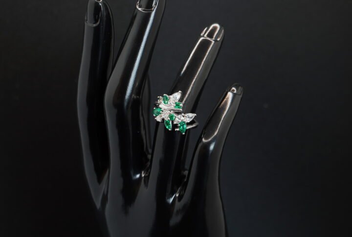 Bague Émeraudes et Diamants joaillerie Cannes