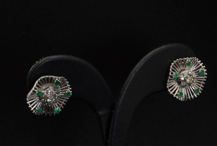 Boucles d’oreilles Rosaces Émeraudes et Diamants joaillerie Cannes