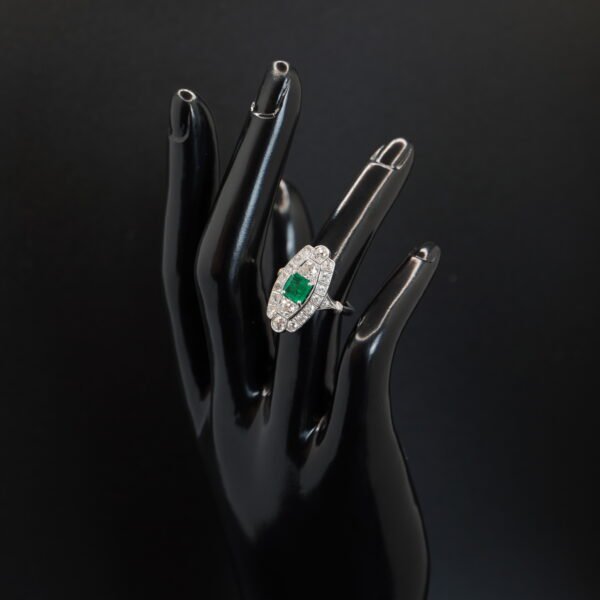 Bague Émeraude Diamants joaillerie Cannes