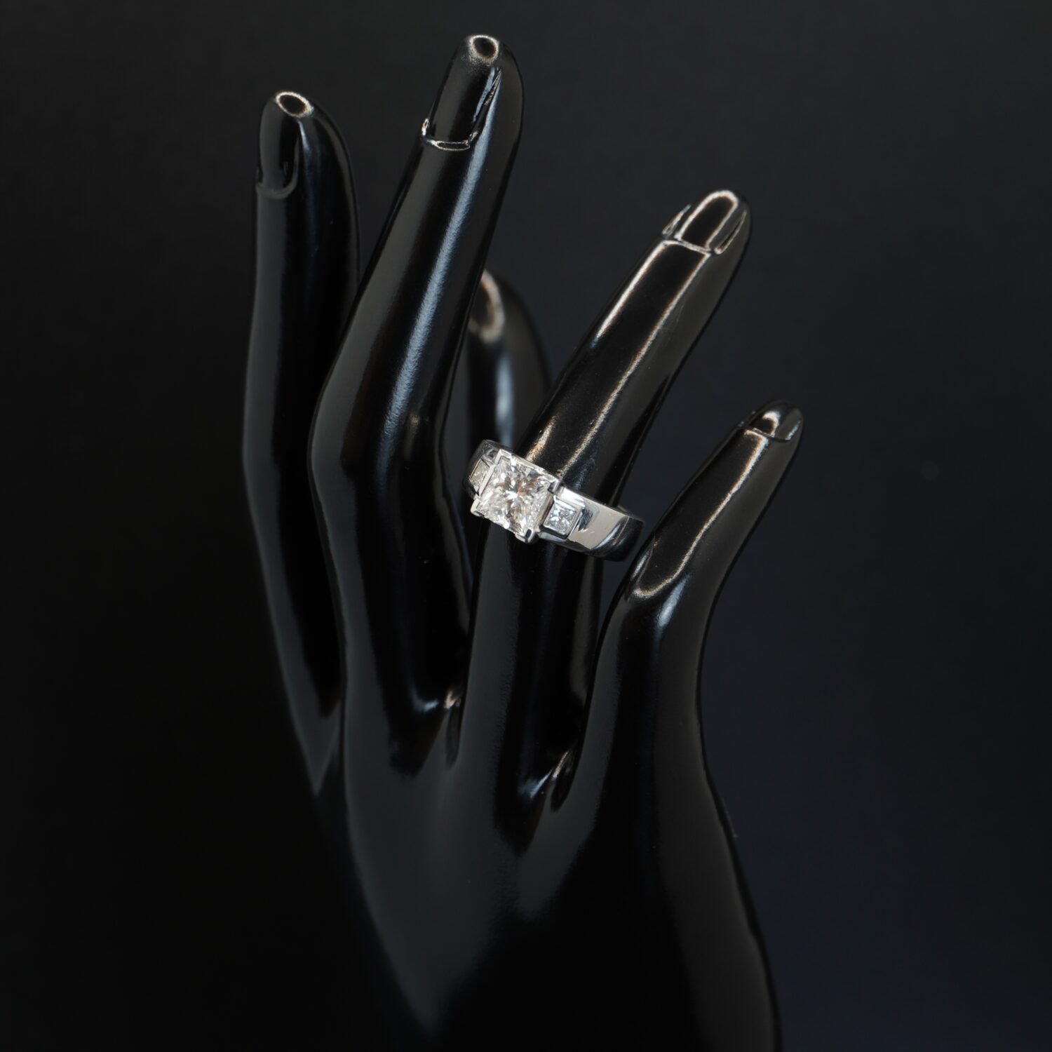 Solitaire Princesses, Occasion