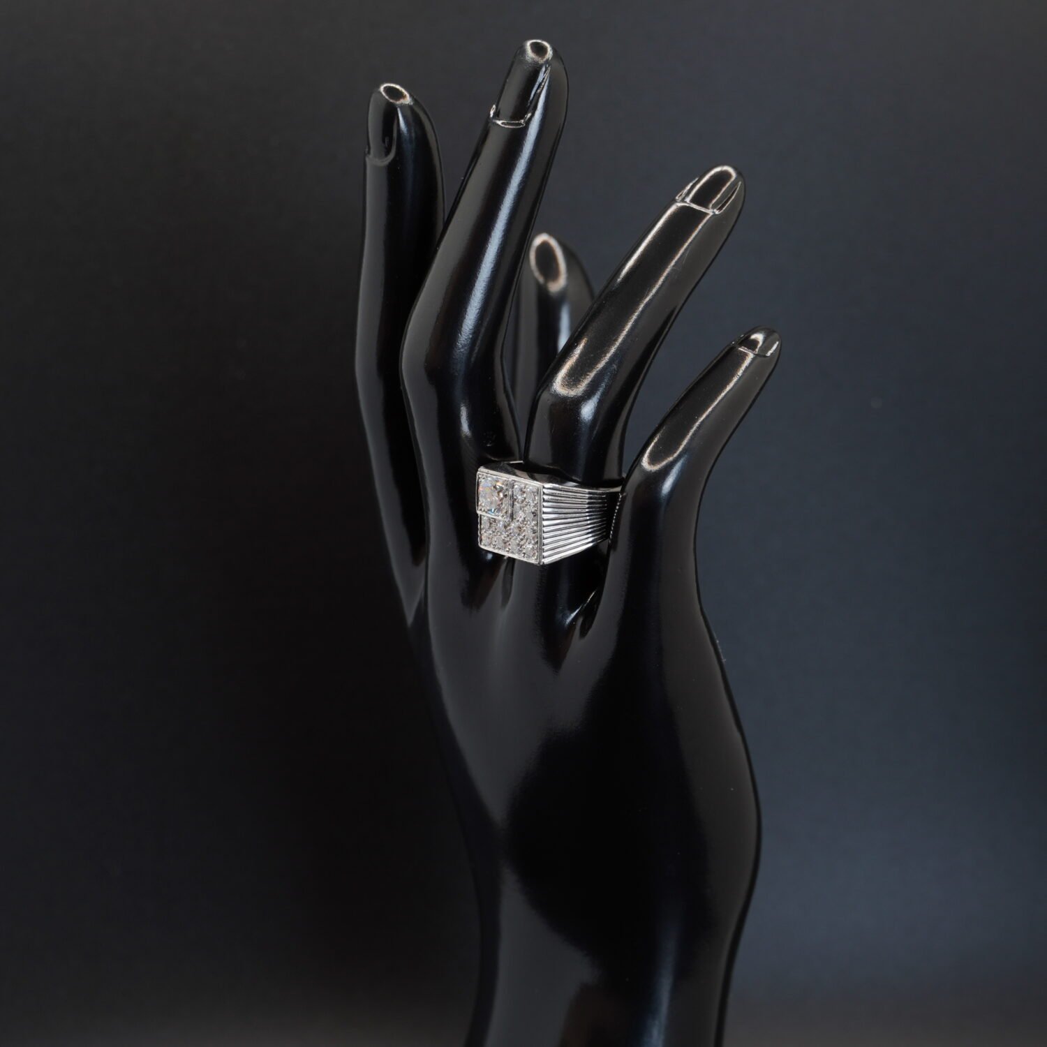 Chevalière Diamants, Occasion