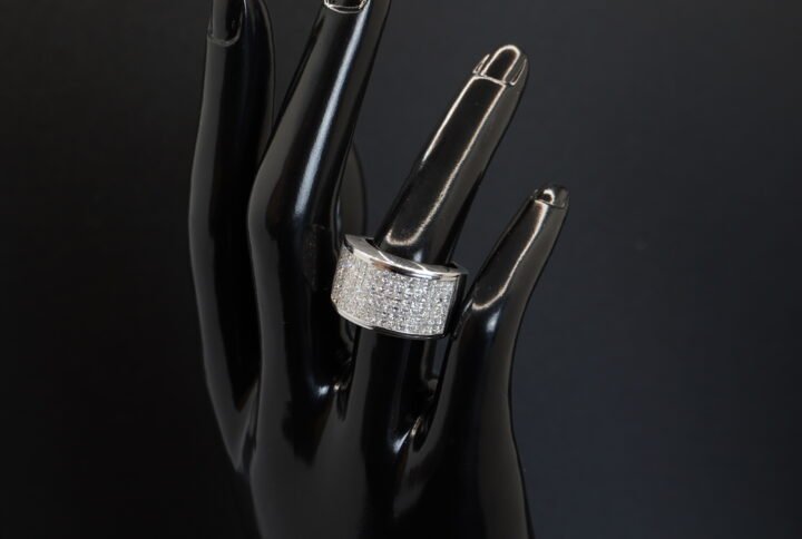 Bague Diamants Princesses joaillerie Cannes