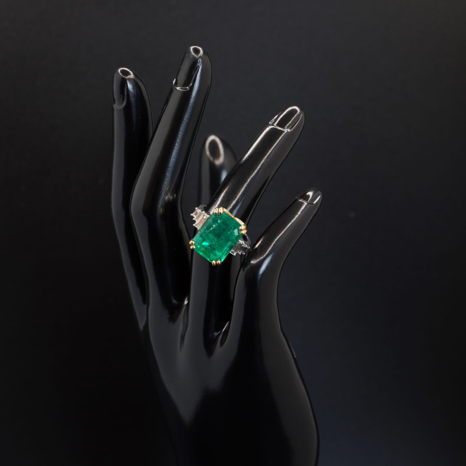 Bague Émeraude et Diamants, Occasion