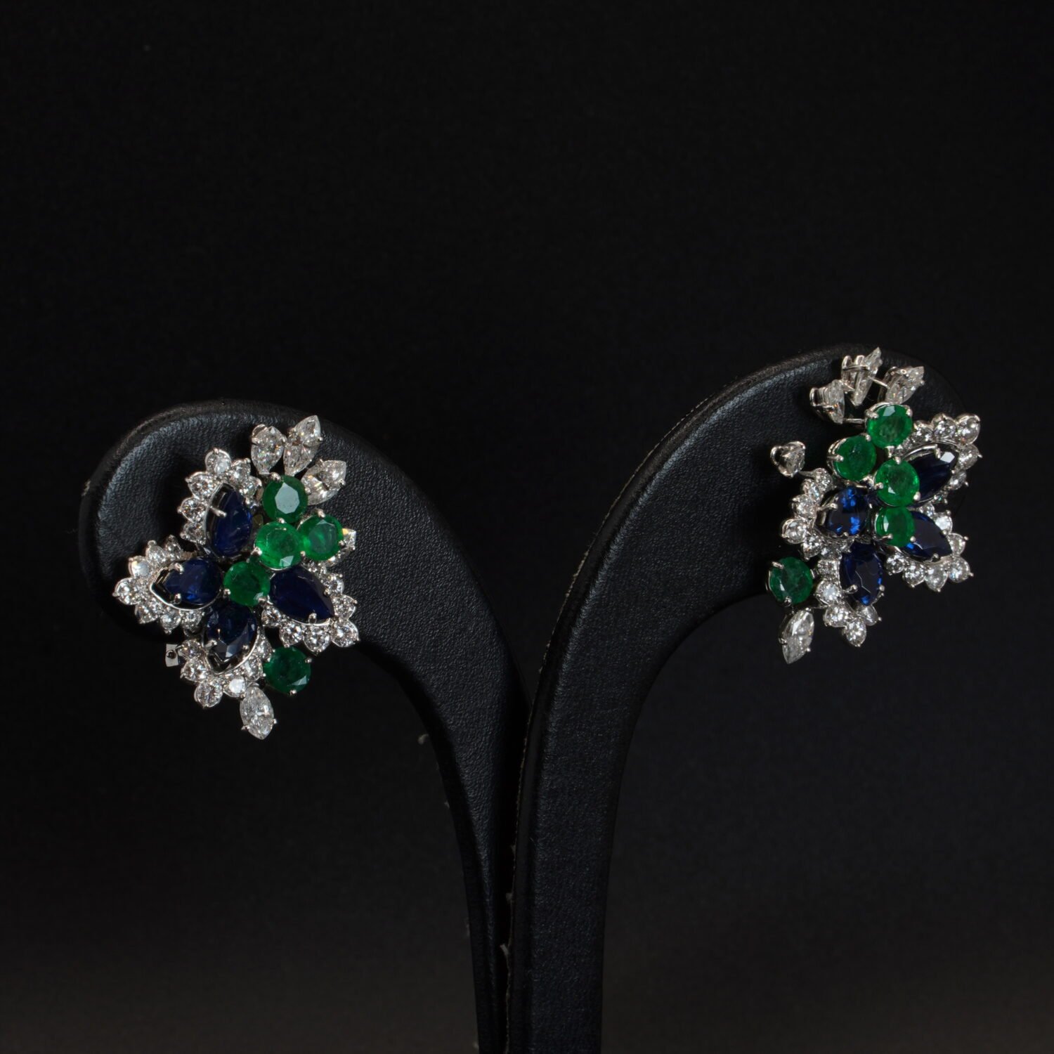 Boucles d’oreilles Émeraudes Saphirs et Diamants, Occasion