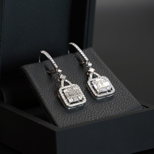 Pendants d’oreilles Diamants joaillerie Cannes