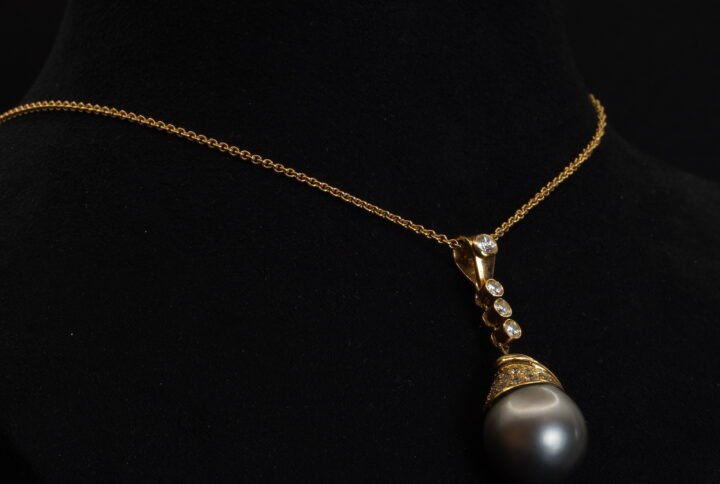 Pendentif Perle Tahiti joaillerie Cannes