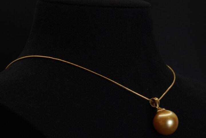 Pendentif Perle Gold joaillerie Cannes