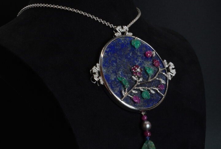 Pendentif Création Lapis Lazuli joaillerie Cannes