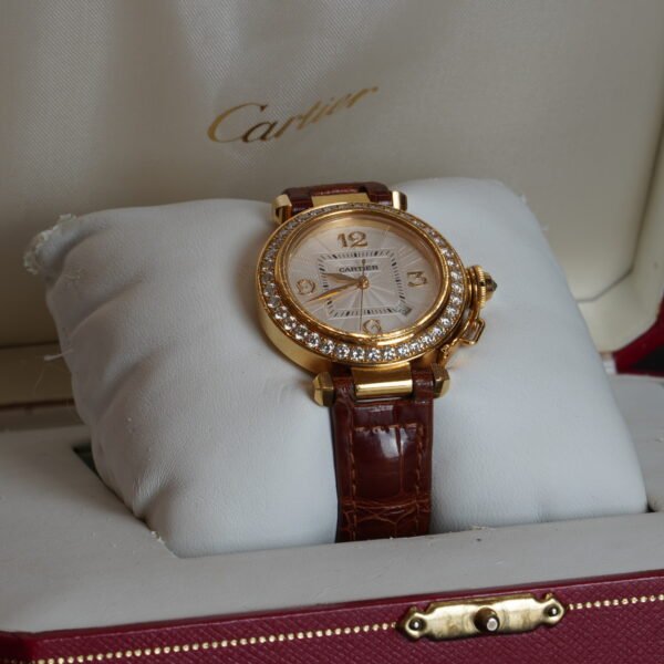 Montre Cartier Pasha joaillerie Cannes