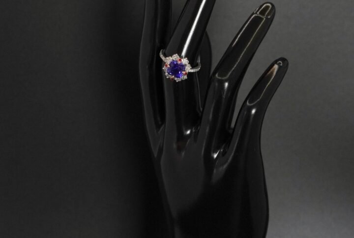 Bague Tanzanite et Rubis, Neuve joaillerie Cannes