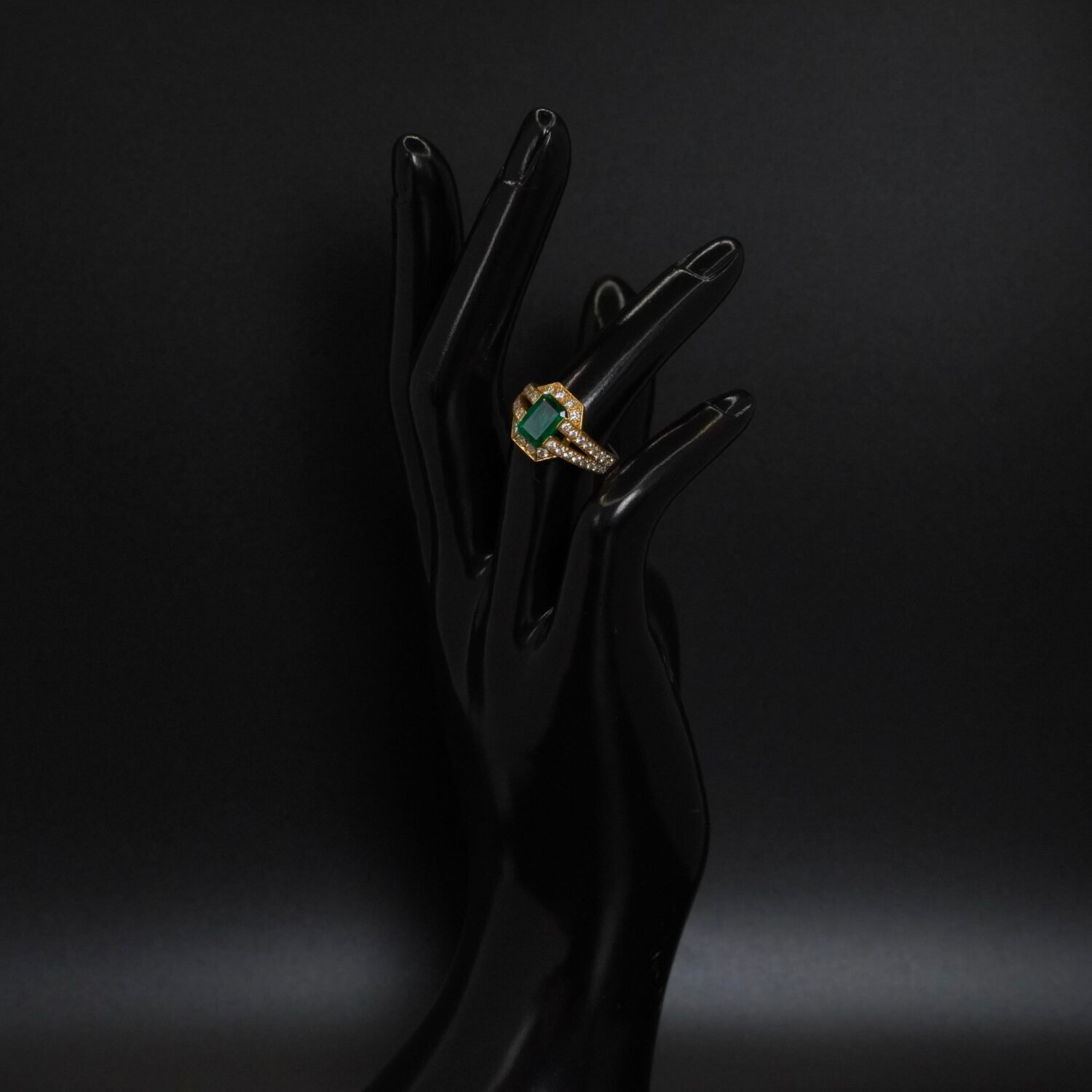 Bague Émeraude Diamants, Occasion